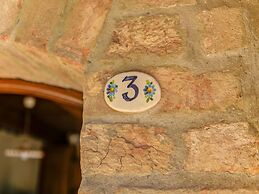 Countryside Holiday Home in Gambassi Terme With Garden