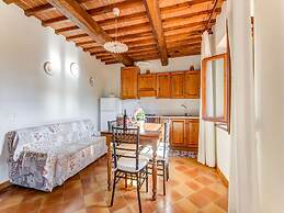 Countryside Holiday Home in Gambassi Terme With Garden