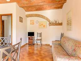 Countryside Holiday Home in Gambassi Terme With Garden