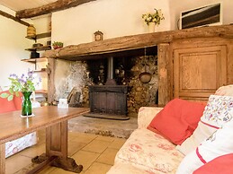 Farmhouse With Private Pool, Large Garden and Playground