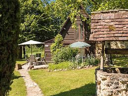 Farmhouse With Private Pool, Large Garden and Playground