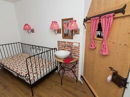 Alluring Holiday Home in Ubersee With Whirlpool