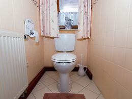 Alluring Holiday Home in Ubersee With Whirlpool