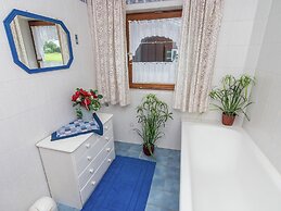 Alluring Holiday Home in Ubersee With Whirlpool