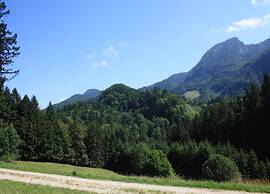 Alluring Holiday Home in Ubersee With Whirlpool