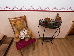 Alluring Holiday Home in Ubersee With Whirlpool