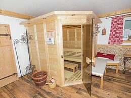 Alluring Holiday Home in Ubersee With Whirlpool