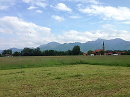 Alluring Holiday Home in Ubersee With Whirlpool