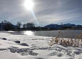 Alluring Holiday Home in Ubersee With Whirlpool