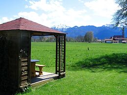 Alluring Holiday Home in Ubersee With Whirlpool