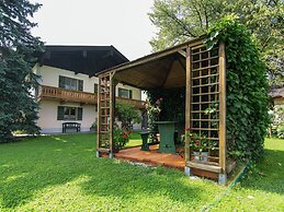 Alluring Holiday Home in Ubersee With Whirlpool