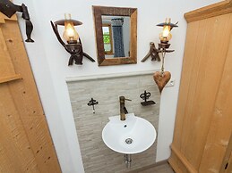 Alluring Holiday Home in Ubersee With Whirlpool