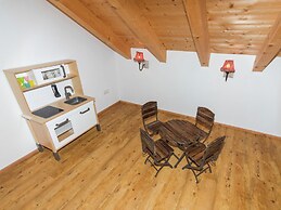 Alluring Holiday Home in Ubersee With Whirlpool