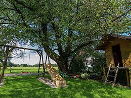 Alluring Holiday Home in Ubersee With Whirlpool