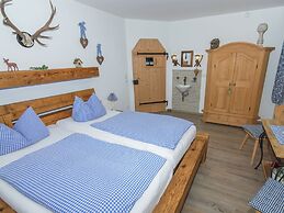 Alluring Holiday Home in Ubersee With Whirlpool