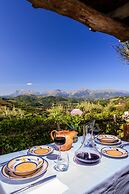 Gorgeous Apartment With Pool Near Sibillini Mountains