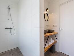 Lovely, Modern, 4-person Apartment in the Heart of Koudekerke