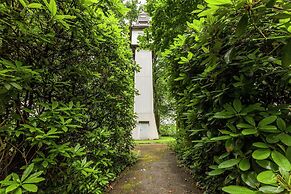 House Situated on a Magnificent Estate