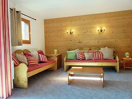 Majestic Apartment in Meribel-mottaret Close to Skiing