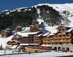 Majestic Apartment in Meribel-mottaret Close to Skiing