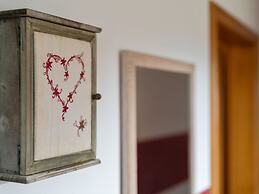 Beautiful Holiday Home in Viechtach With Views