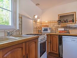 Charming Holiday Home in Montrichard With Pool