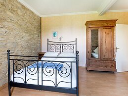 Luxurious Mansion in Castle Grounds in Lantheuil