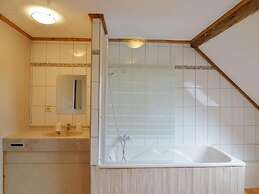 Lovely House With Much Luxury and Comfort