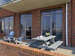 Appealing Apartment in Den Haag With Balcony, Terrace