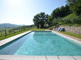Lovely Holiday Home in Monte Colombo on Farm
