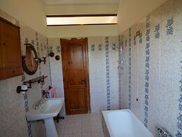 Lovely Holiday Home in Monte Colombo on Farm