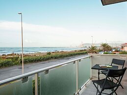 Amazing Holiday Home Near Pet-friendly Beach