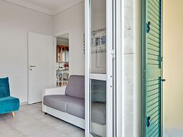 Amazing Holiday Home Near Pet-friendly Beach