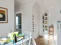 Amazing Holiday Home Near Pet-friendly Beach