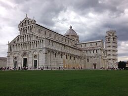 Amazing Holiday Home Near Pet-friendly Beach