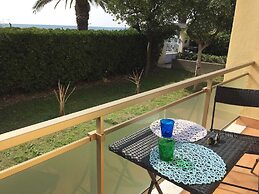Amazing Holiday Home Near Pet-friendly Beach