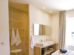 Classy Apartment in Villeseque-des-corbieres With Swimming Pool