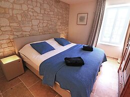 Classy Apartment in Villeseque-des-corbieres With Swimming Pool