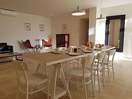 Classy Apartment in Villeseque-des-corbieres With Swimming Pool
