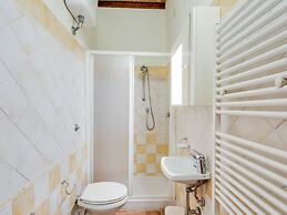 Scenic Apartment in Casole D'elsa With Pool