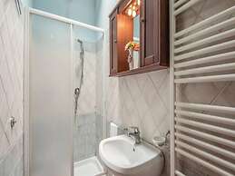 Scenic Apartment in Casole D'elsa With Pool