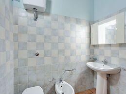 Scenic Apartment in Casole D'elsa With Pool