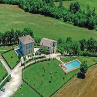 Scenic Apartment in Casole D'elsa With Pool