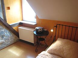 Comfortable Holiday Home Near Vineyards in Bremm