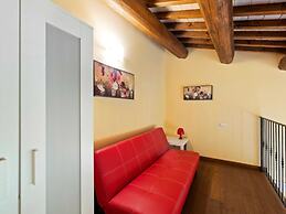 Beautiful Villa in Belforte All'isauro With Swimming Pool