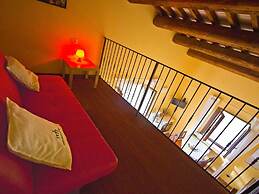 Beautiful Villa in Belforte All'isauro With Swimming Pool