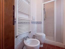 Detached Villa for 6-pers. With Outdoor Swimming Pool