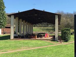 Aesthetic Farmhouse in Bucine With Barbecue