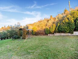 Pleasant Cottage in Asnieres With Terrace