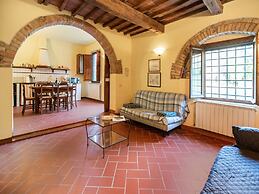 Pleasant Cottage in Asnieres With Terrace